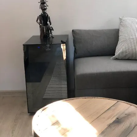 Sklipek-chatka Bella Moravia *