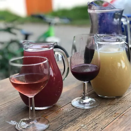 Sklipek-chatka Bella Moravia