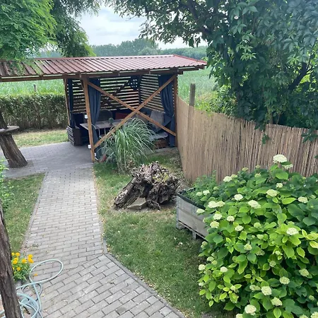 Sklipek-chatka Bella Moravia Lodge