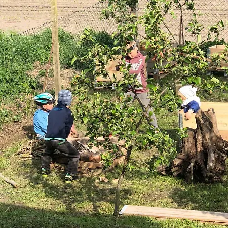 Sklipek-chatka Bella Moravia *