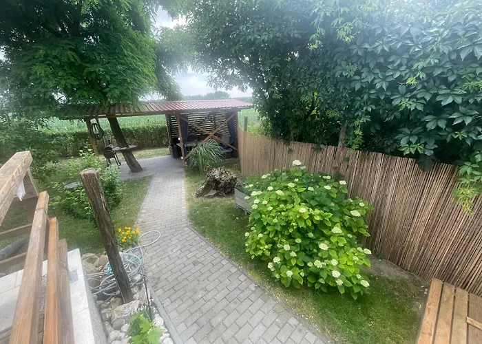 Sklipek-chatka Bella Moravia * Dobré Pole