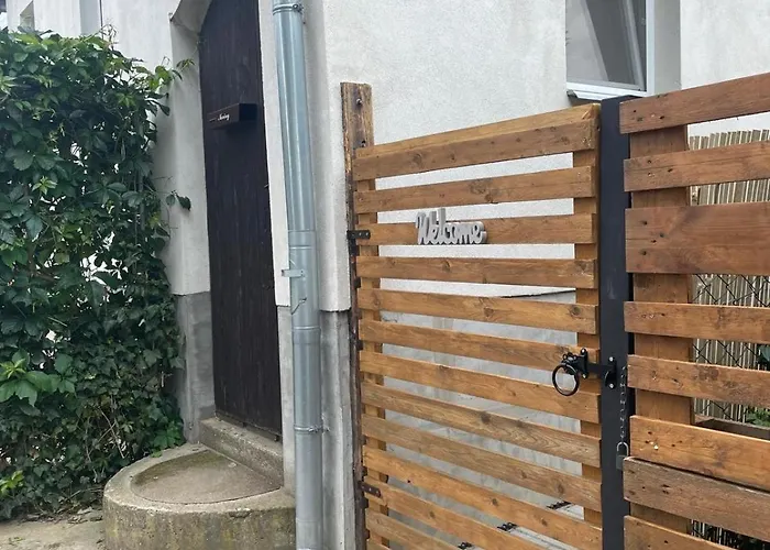Sklipek-chatka Bella Moravia 山林小屋 *